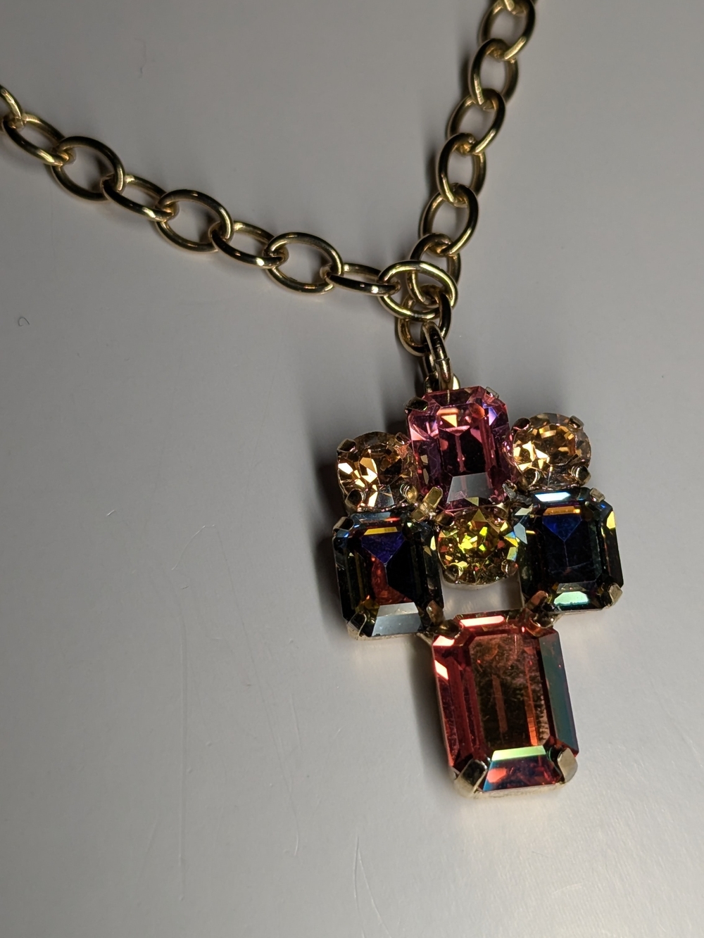TOVA Gold Chain Necklace with Multicolor Crystal Pendant